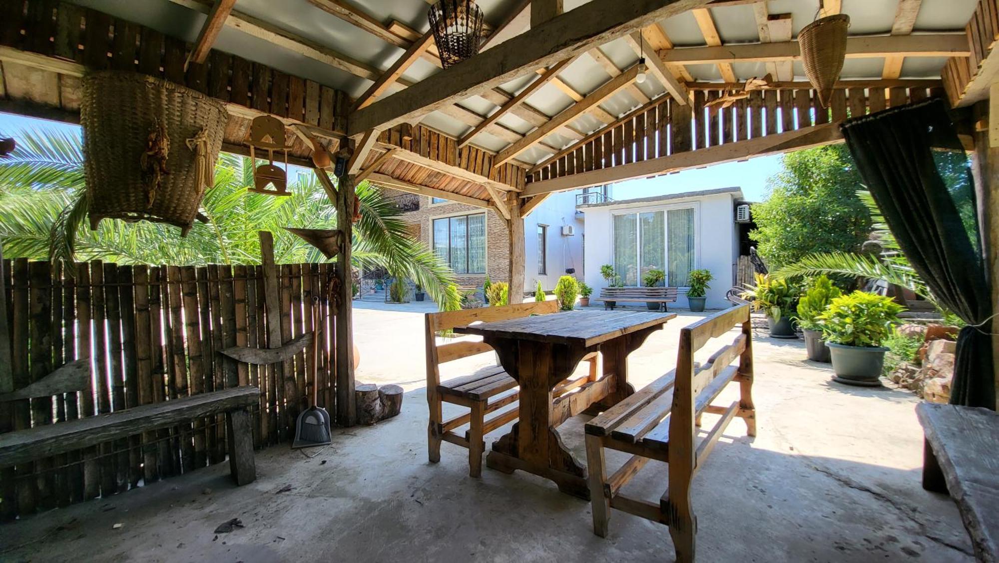 Guesthouse Gocha Beridze Батуми Экстерьер фото